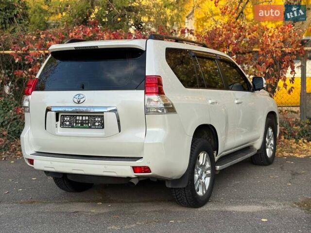 Білий Тойота Ленд Крузер Прадо, об'ємом двигуна 3 л та пробігом 202 тис. км за 23900 $, фото 5 на Automoto.ua