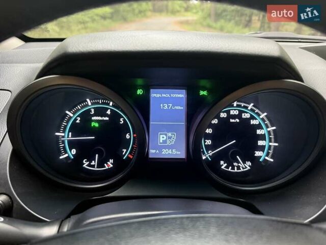 Білий Тойота Ленд Крузер Прадо, об'ємом двигуна 4 л та пробігом 210 тис. км за 30000 $, фото 10 на Automoto.ua
