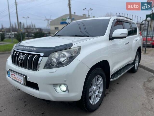 Белый Тойота Ленд Крузер Прадо, объемом двигателя 3.96 л и пробегом 285 тыс. км за 25999 $, фото 2 на Automoto.ua