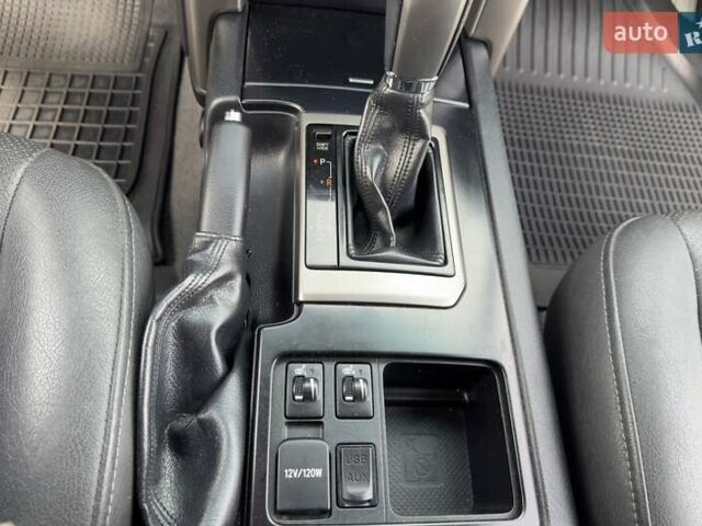 Білий Тойота Ленд Крузер Прадо, об'ємом двигуна 2.98 л та пробігом 208 тис. км за 25999 $, фото 12 на Automoto.ua