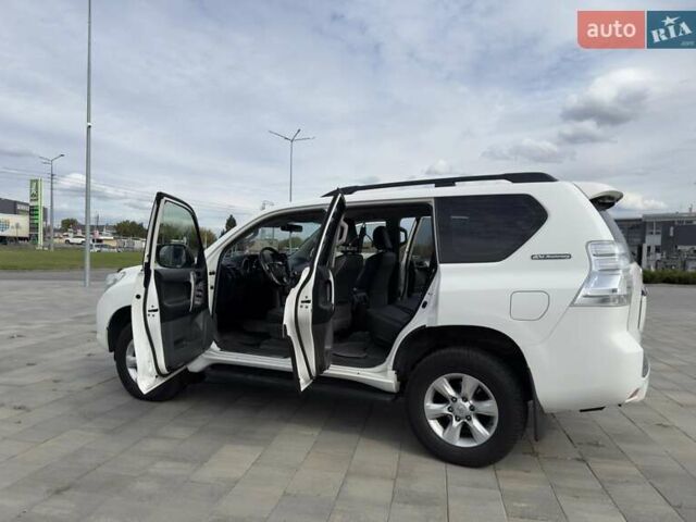 Білий Тойота Ленд Крузер Прадо, об'ємом двигуна 2.98 л та пробігом 208 тис. км за 25999 $, фото 11 на Automoto.ua