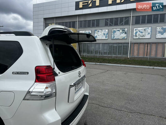 Тойота Ленд Крузер Прадо 2012 в Днепре (Днепропетровске) на Automoto.ua Белый Тойота Ленд Крузер Прадо, объемом двигателя 2.69 л и пробегом 38 тыс. км за 29000 $, фото 32 на Automoto.ua