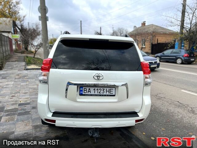 Белый Тойота Ленд Крузер Прадо, объемом двигателя 4 л и пробегом 188 тыс. км за 22000 $, фото 4 на Automoto.ua