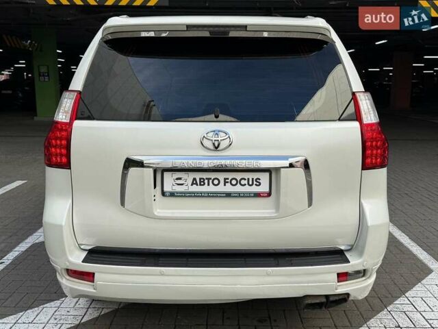 Белый Тойота Ленд Крузер Прадо, объемом двигателя 2.98 л и пробегом 134 тыс. км за 24990 $, фото 7 на Automoto.ua