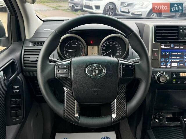 Білий Тойота Ленд Крузер Прадо, об'ємом двигуна 2.69 л та пробігом 251 тис. км за 18800 $, фото 10 на Automoto.ua