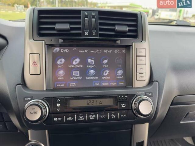 Білий Тойота Ленд Крузер Прадо, об'ємом двигуна 2.98 л та пробігом 208 тис. км за 25999 $, фото 5 на Automoto.ua