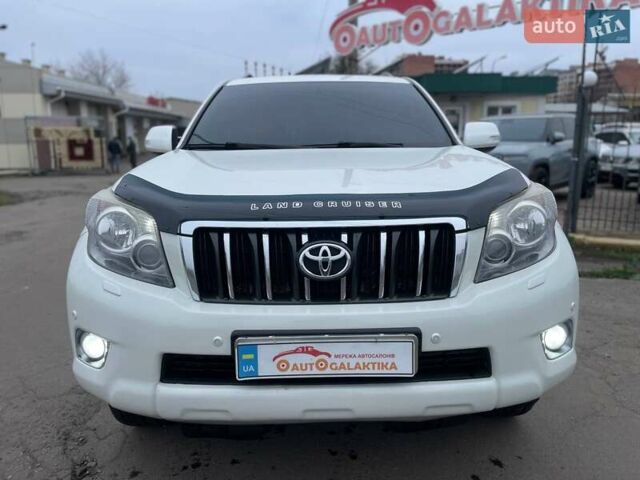 Белый Тойота Ленд Крузер Прадо, объемом двигателя 3.96 л и пробегом 285 тыс. км за 25999 $, фото 1 на Automoto.ua