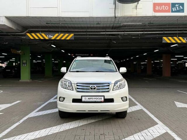 Білий Тойота Ленд Крузер Прадо, об'ємом двигуна 2.98 л та пробігом 134 тис. км за 23990 $, фото 2 на Automoto.ua