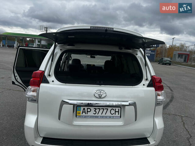 Тойота Ленд Крузер Прадо 2012 в Днепре (Днепропетровске) на Automoto.ua Белый Тойота Ленд Крузер Прадо, объемом двигателя 2.69 л и пробегом 38 тыс. км за 29000 $, фото 31 на Automoto.ua
