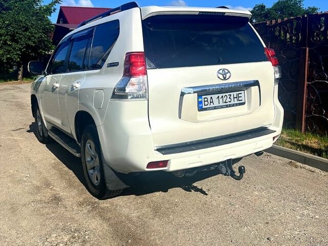 Білий Тойота Ленд Крузер Прадо, об'ємом двигуна 4 л та пробігом 280 тис. км за 22500 $, фото 1 на Automoto.ua