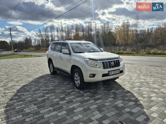 Білий Тойота Ленд Крузер Прадо, об'ємом двигуна 3 л та пробігом 266 тис. км за 23900 $, фото 2 на Automoto.ua