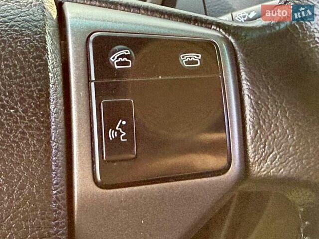 Белый Тойота Ленд Крузер Прадо, объемом двигателя 3 л и пробегом 267 тыс. км за 23500 $, фото 42 на Automoto.ua