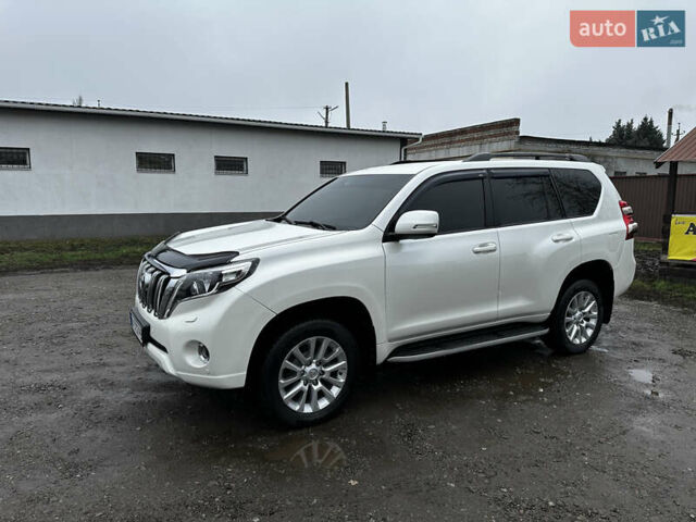 Белый Тойота Ленд Крузер Прадо, объемом двигателя 3 л и пробегом 148 тыс. км за 27500 $, фото 1 на Automoto.ua