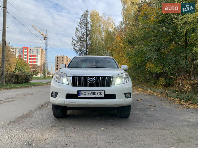 Білий Тойота Ленд Крузер Прадо, об'ємом двигуна 2.7 л та пробігом 185 тис. км за 25000 $, фото 2 на Automoto.ua