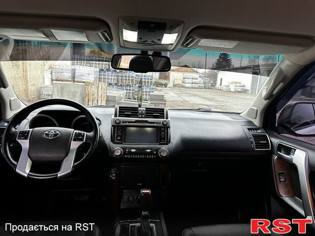 Белый Тойота Ленд Крузер Прадо, объемом двигателя 3 л и пробегом 148 тыс. км за 27500 $, фото 9 на Automoto.ua