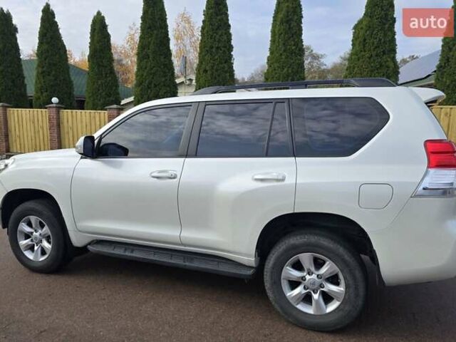 Білий Тойота Ленд Крузер Прадо, об'ємом двигуна 2.69 л та пробігом 108 тис. км за 25000 $, фото 5 на Automoto.ua
