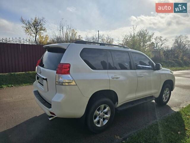 Білий Тойота Ленд Крузер Прадо, об'ємом двигуна 2.69 л та пробігом 108 тис. км за 25000 $, фото 2 на Automoto.ua