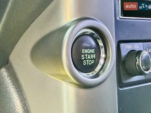 Белый Тойота Ленд Крузер Прадо, объемом двигателя 3 л и пробегом 267 тыс. км за 23500 $, фото 38 на Automoto.ua