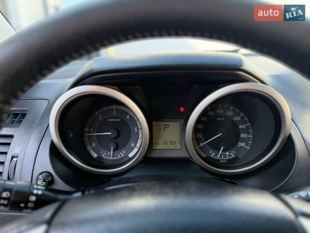 Белый Тойота Ленд Крузер Прадо, объемом двигателя 3 л и пробегом 267 тыс. км за 24000 $, фото 14 на Automoto.ua