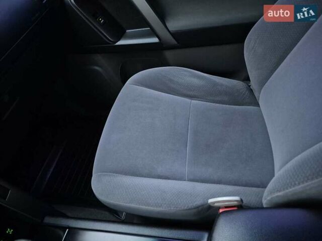 Білий Тойота Ленд Крузер Прадо, об'ємом двигуна 3 л та пробігом 266 тис. км за 23900 $, фото 7 на Automoto.ua