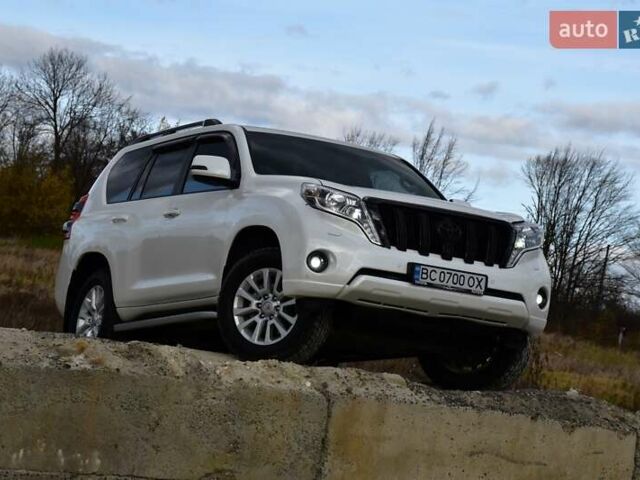 Белый Тойота Ленд Крузер Прадо, объемом двигателя 3 л и пробегом 231 тыс. км за 31700 $, фото 82 на Automoto.ua