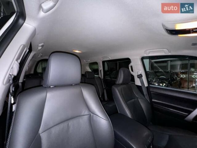 Белый Тойота Ленд Крузер Прадо, объемом двигателя 2.98 л и пробегом 112 тыс. км за 31900 $, фото 98 на Automoto.ua