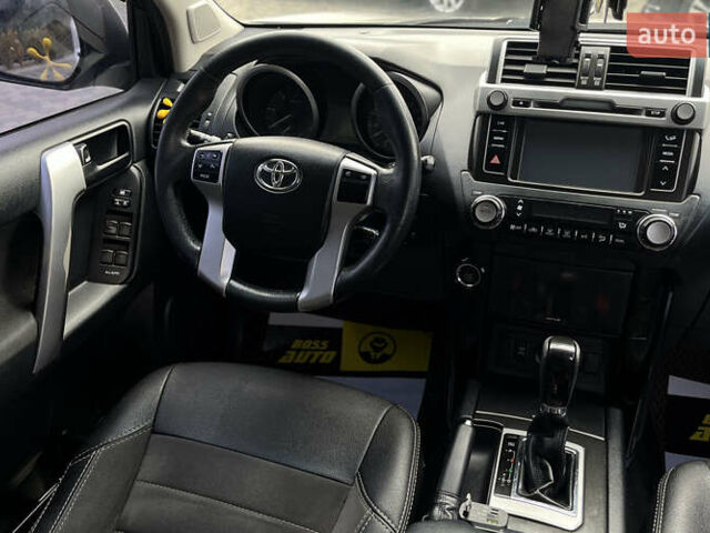 Тойота Ленд Крузер Прадо 2014 в Мукачеве на Automoto.ua Белый Тойота Ленд Крузер Прадо, объемом двигателя 2.98 л и пробегом 173 тыс. км за 31150 $, фото 9 на Automoto.ua