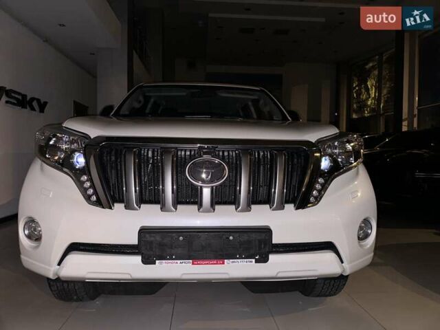 Белый Тойота Ленд Крузер Прадо, объемом двигателя 2.98 л и пробегом 112 тыс. км за 31900 $, фото 126 на Automoto.ua