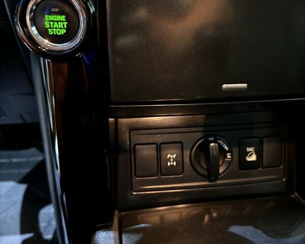 Белый Тойота Ленд Крузер Прадо, объемом двигателя 2.98 л и пробегом 112 тыс. км за 31900 $, фото 72 на Automoto.ua