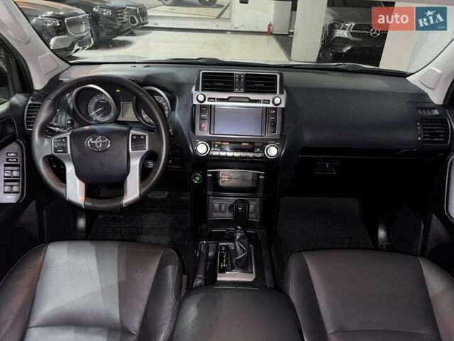 Белый Тойота Ленд Крузер Прадо, объемом двигателя 2.98 л и пробегом 112 тыс. км за 31900 $, фото 70 на Automoto.ua