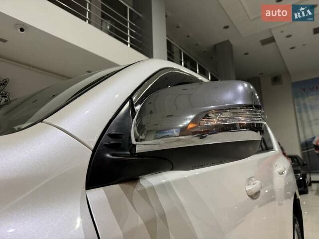 Белый Тойота Ленд Крузер Прадо, объемом двигателя 2.98 л и пробегом 112 тыс. км за 31900 $, фото 19 на Automoto.ua