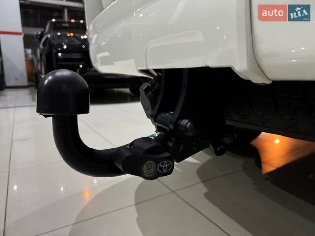 Белый Тойота Ленд Крузер Прадо, объемом двигателя 2.98 л и пробегом 112 тыс. км за 31900 $, фото 51 на Automoto.ua