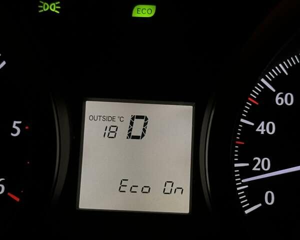 Белый Тойота Ленд Крузер Прадо, объемом двигателя 2.98 л и пробегом 112 тыс. км за 31900 $, фото 118 на Automoto.ua