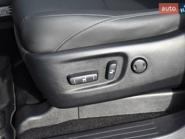 Белый Тойота Ленд Крузер Прадо, объемом двигателя 3 л и пробегом 231 тыс. км за 31700 $, фото 55 на Automoto.ua