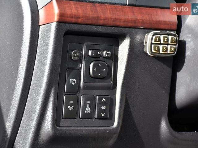 Белый Тойота Ленд Крузер Прадо, объемом двигателя 3 л и пробегом 231 тыс. км за 31700 $, фото 53 на Automoto.ua