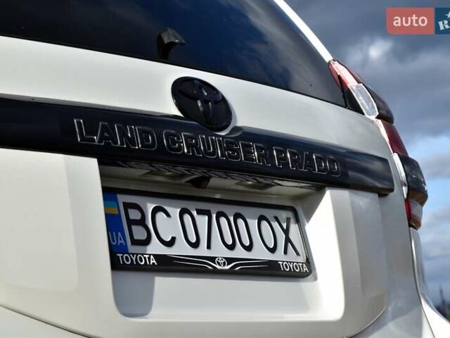 Белый Тойота Ленд Крузер Прадо, объемом двигателя 3 л и пробегом 231 тыс. км за 31700 $, фото 34 на Automoto.ua