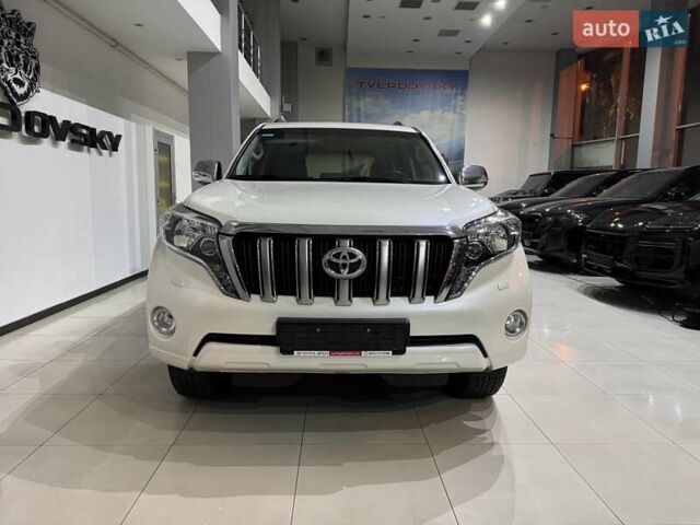 Белый Тойота Ленд Крузер Прадо, объемом двигателя 2.98 л и пробегом 112 тыс. км за 31900 $, фото 8 на Automoto.ua