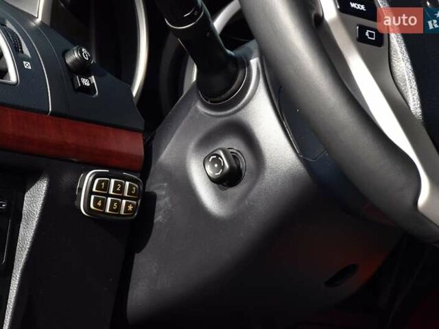 Белый Тойота Ленд Крузер Прадо, объемом двигателя 3 л и пробегом 231 тыс. км за 31700 $, фото 52 на Automoto.ua