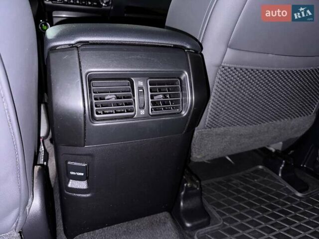 Белый Тойота Ленд Крузер Прадо, объемом двигателя 2.98 л и пробегом 112 тыс. км за 31900 $, фото 106 на Automoto.ua