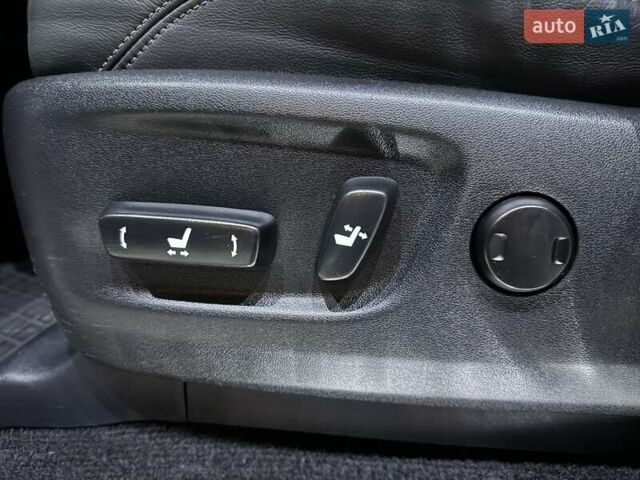 Белый Тойота Ленд Крузер Прадо, объемом двигателя 2.98 л и пробегом 112 тыс. км за 31900 $, фото 61 на Automoto.ua