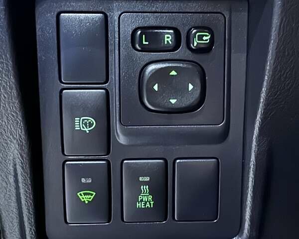 Белый Тойота Ленд Крузер Прадо, объемом двигателя 2.98 л и пробегом 112 тыс. км за 31900 $, фото 64 на Automoto.ua