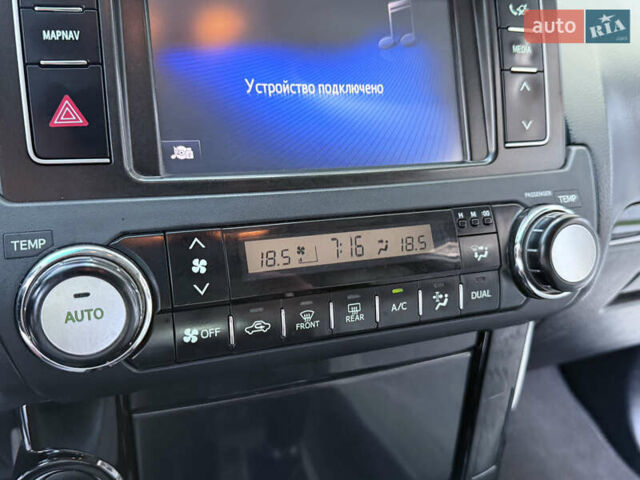 Белый Тойота Ленд Крузер Прадо, объемом двигателя 3 л и пробегом 220 тыс. км за 28500 $, фото 64 на Automoto.ua