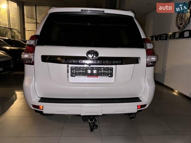 Белый Тойота Ленд Крузер Прадо, объемом двигателя 2.98 л и пробегом 112 тыс. км за 31900 $, фото 140 на Automoto.ua