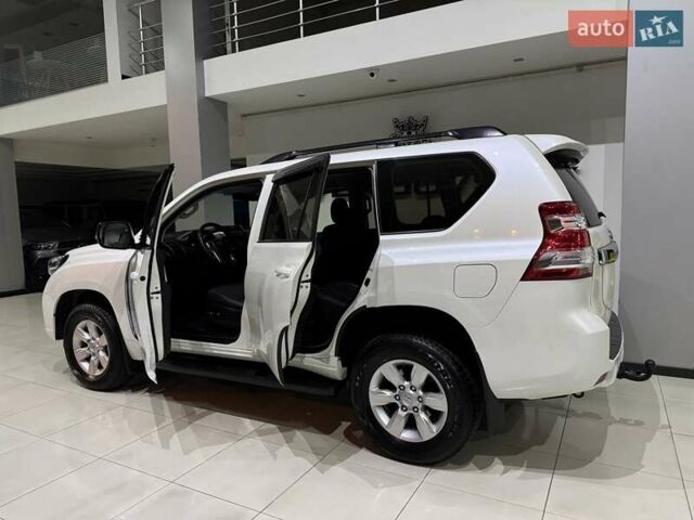 Белый Тойота Ленд Крузер Прадо, объемом двигателя 2.98 л и пробегом 112 тыс. км за 31900 $, фото 33 на Automoto.ua