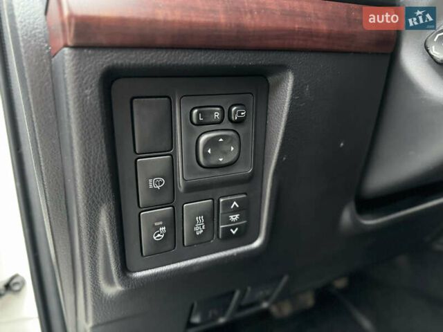 Белый Тойота Ленд Крузер Прадо, объемом двигателя 2.8 л и пробегом 280 тыс. км за 26999 $, фото 55 на Automoto.ua