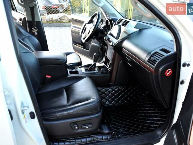 Білий Тойота Ленд Крузер Прадо, об'ємом двигуна 2.7 л та пробігом 145 тис. км за 25500 $, фото 29 на Automoto.ua