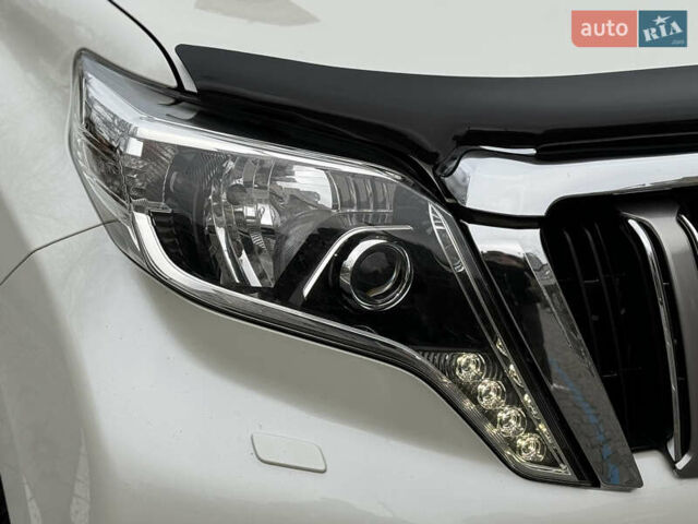 Белый Тойота Ленд Крузер Прадо, объемом двигателя 2.8 л и пробегом 280 тыс. км за 26999 $, фото 39 на Automoto.ua