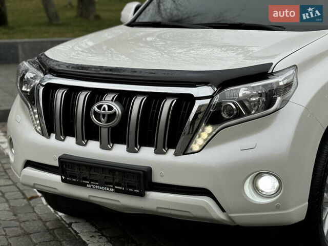 Белый Тойота Ленд Крузер Прадо, объемом двигателя 2.8 л и пробегом 280 тыс. км за 26999 $, фото 29 на Automoto.ua