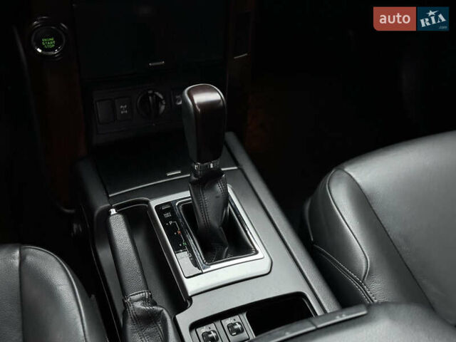 Белый Тойота Ленд Крузер Прадо, объемом двигателя 2.8 л и пробегом 280 тыс. км за 26999 $, фото 76 на Automoto.ua