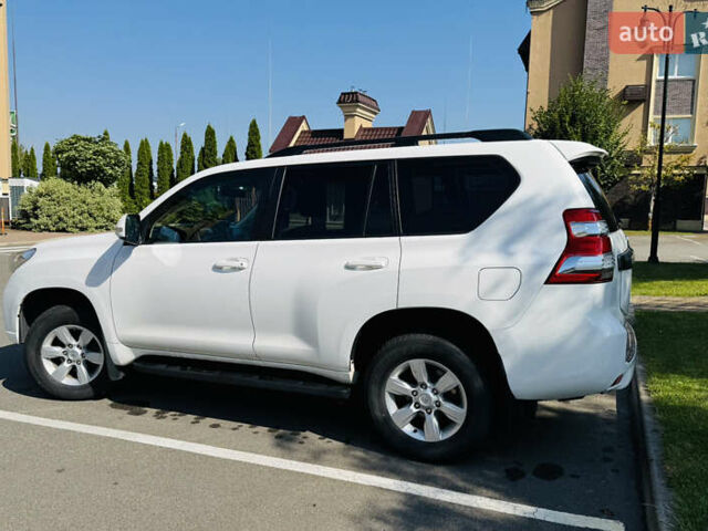 Белый Тойота Ленд Крузер Прадо, объемом двигателя 2.7 л и пробегом 94 тыс. км за 25800 $, фото 3 на Automoto.ua